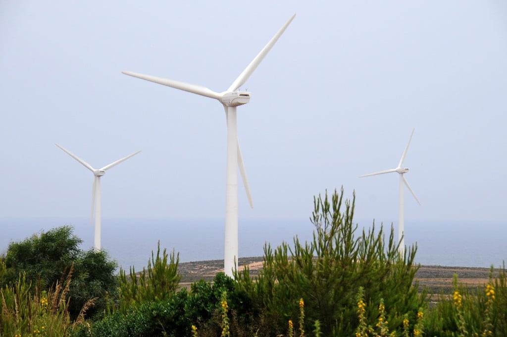 Wind turbine farm provide cleaner source of energy. Photo World Bank